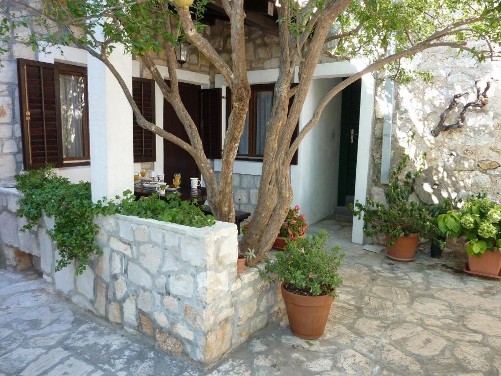 Paradise Stone Apartments Бол Екстериор снимка