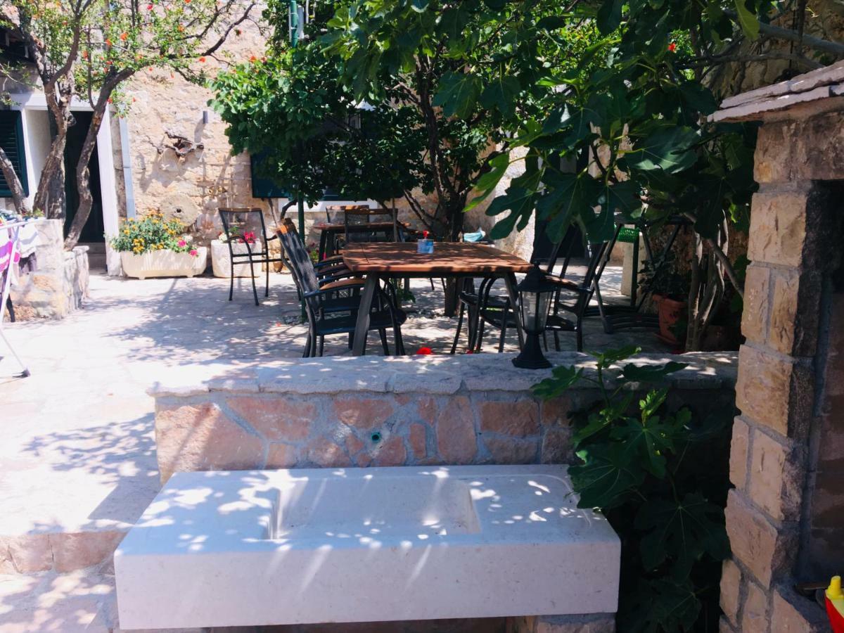 Paradise Stone Apartments Бол Екстериор снимка